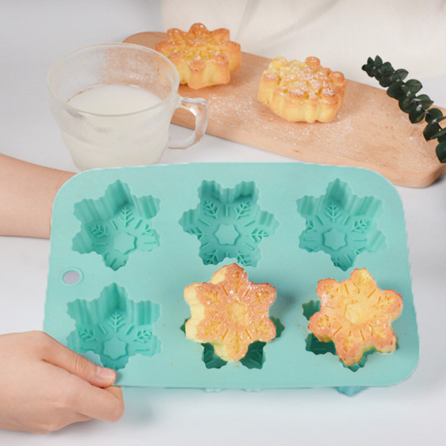 6 Cavity Christmas Snowflake Silicone Cake Mold DIY Candle Soap Mold  Aromatherapy Plaster Candle Decorating Mould Resin Molds - AliExpress